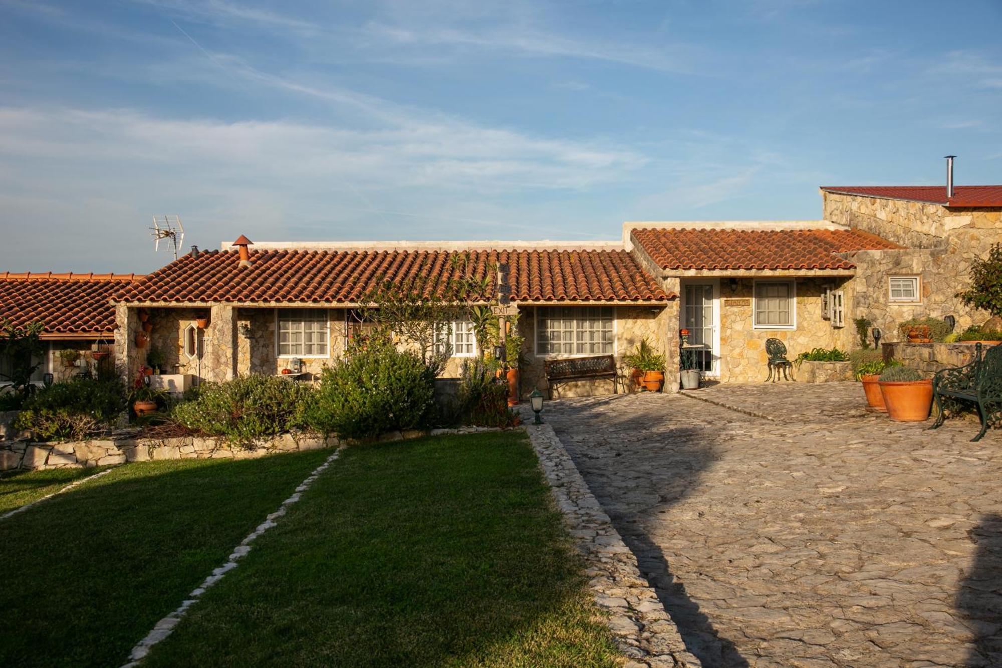 Casas Da Gralha Bed & Breakfast Turquel Eksteriør bilde