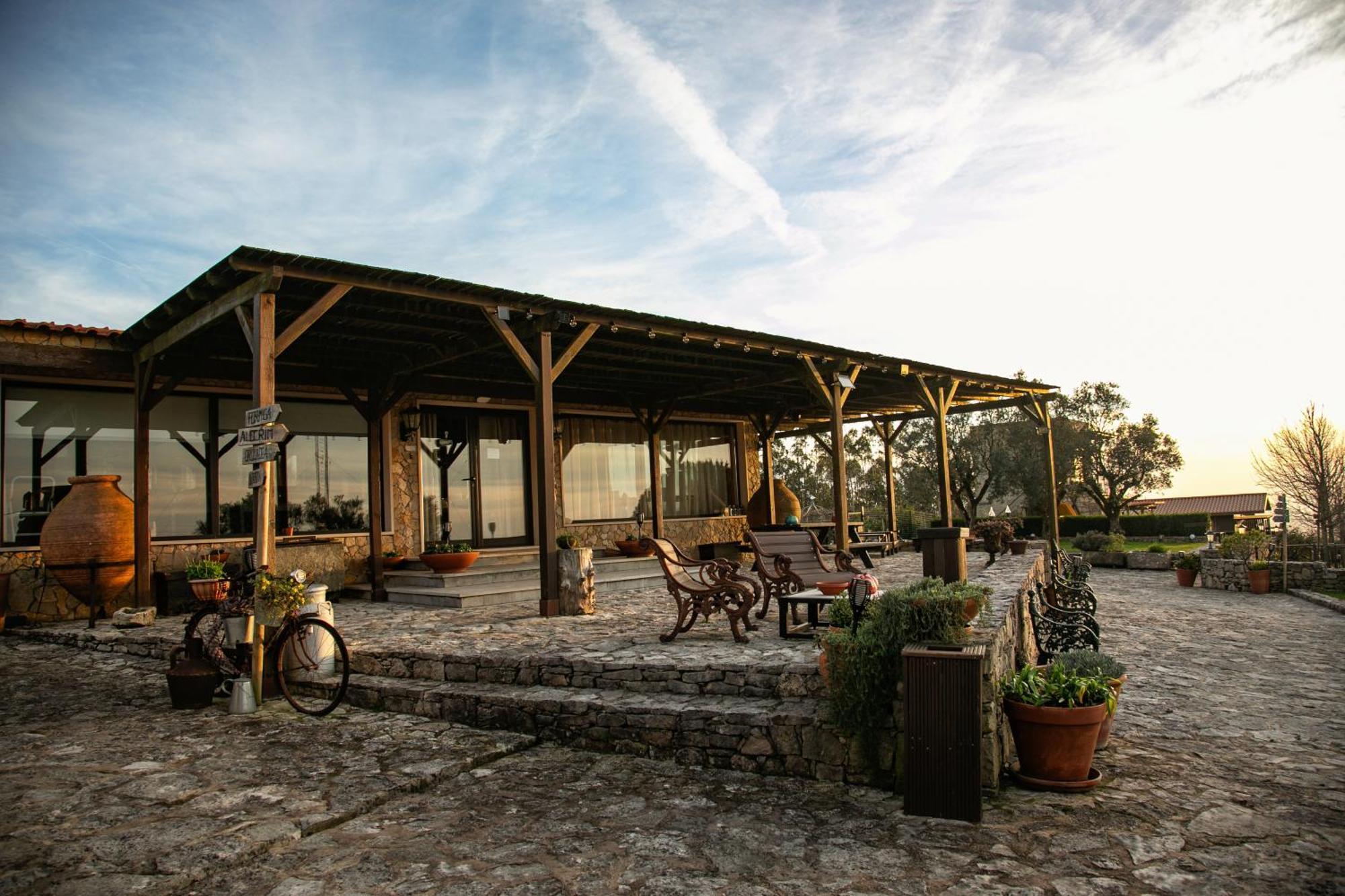 Casas Da Gralha Bed & Breakfast Turquel Eksteriør bilde