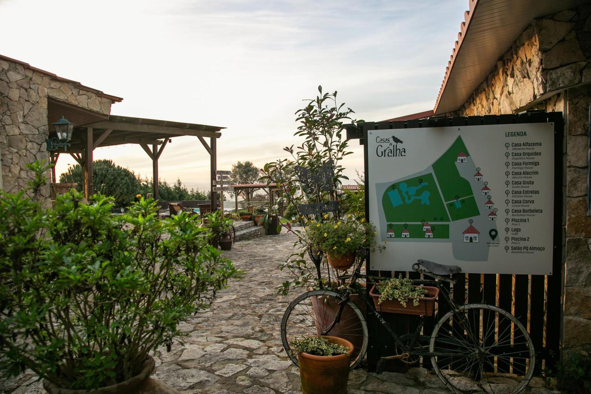 Casas Da Gralha Bed & Breakfast Turquel Eksteriør bilde