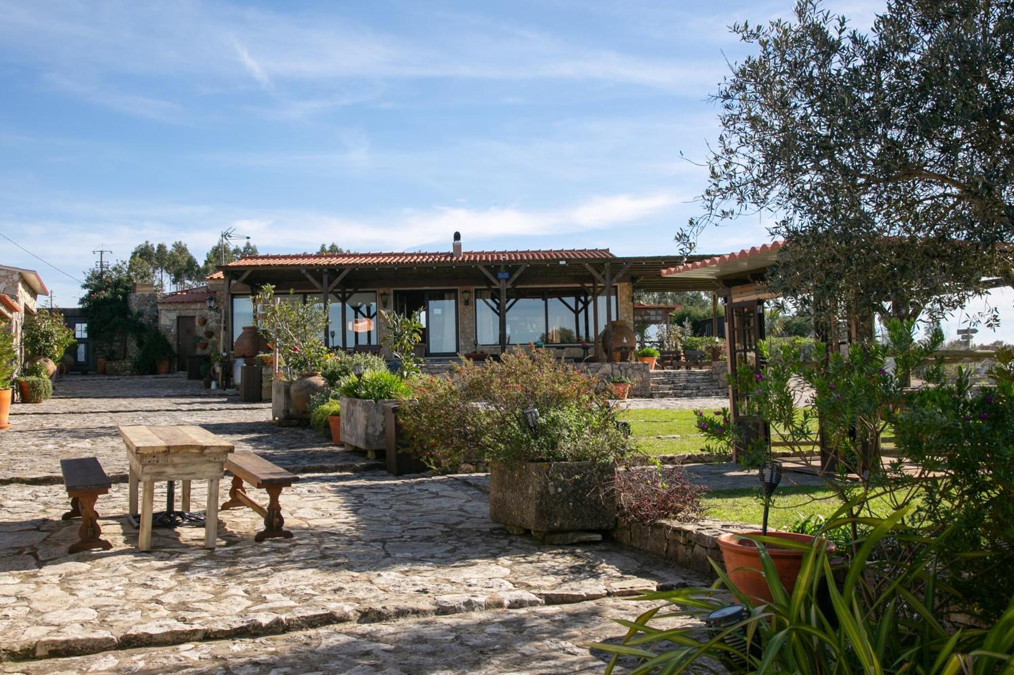 Casas Da Gralha Bed & Breakfast Turquel Rom bilde